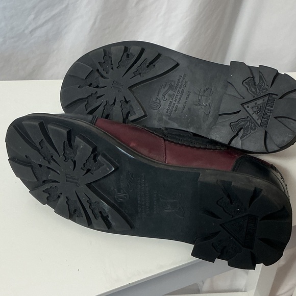 John Fluevog Black and Burgundy Oxfords - Picture 6 of 11